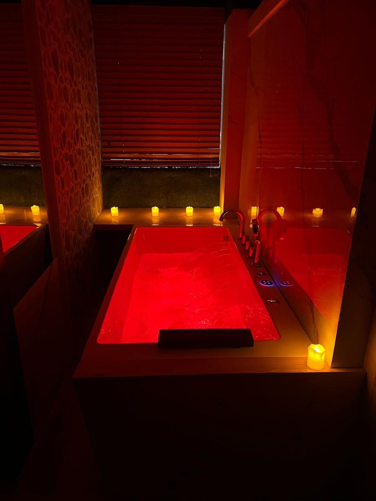 Rooftop Inn ماليه المظهر الخارجي الصورة